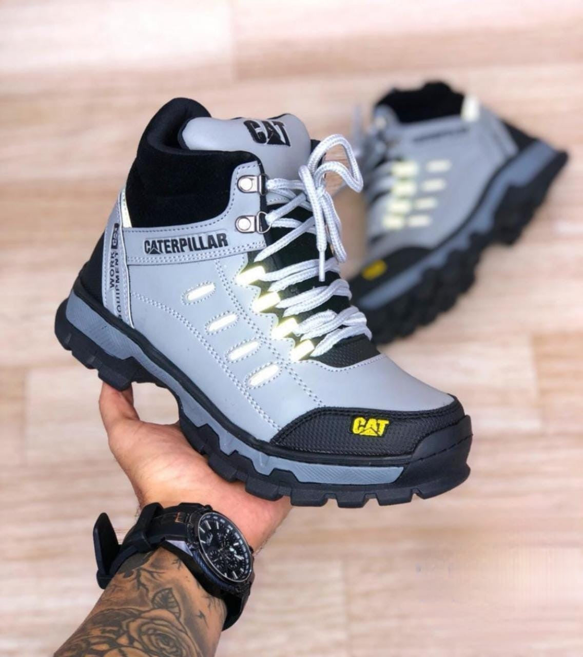 DM Forge Bota Fuerte Alpha Hombre