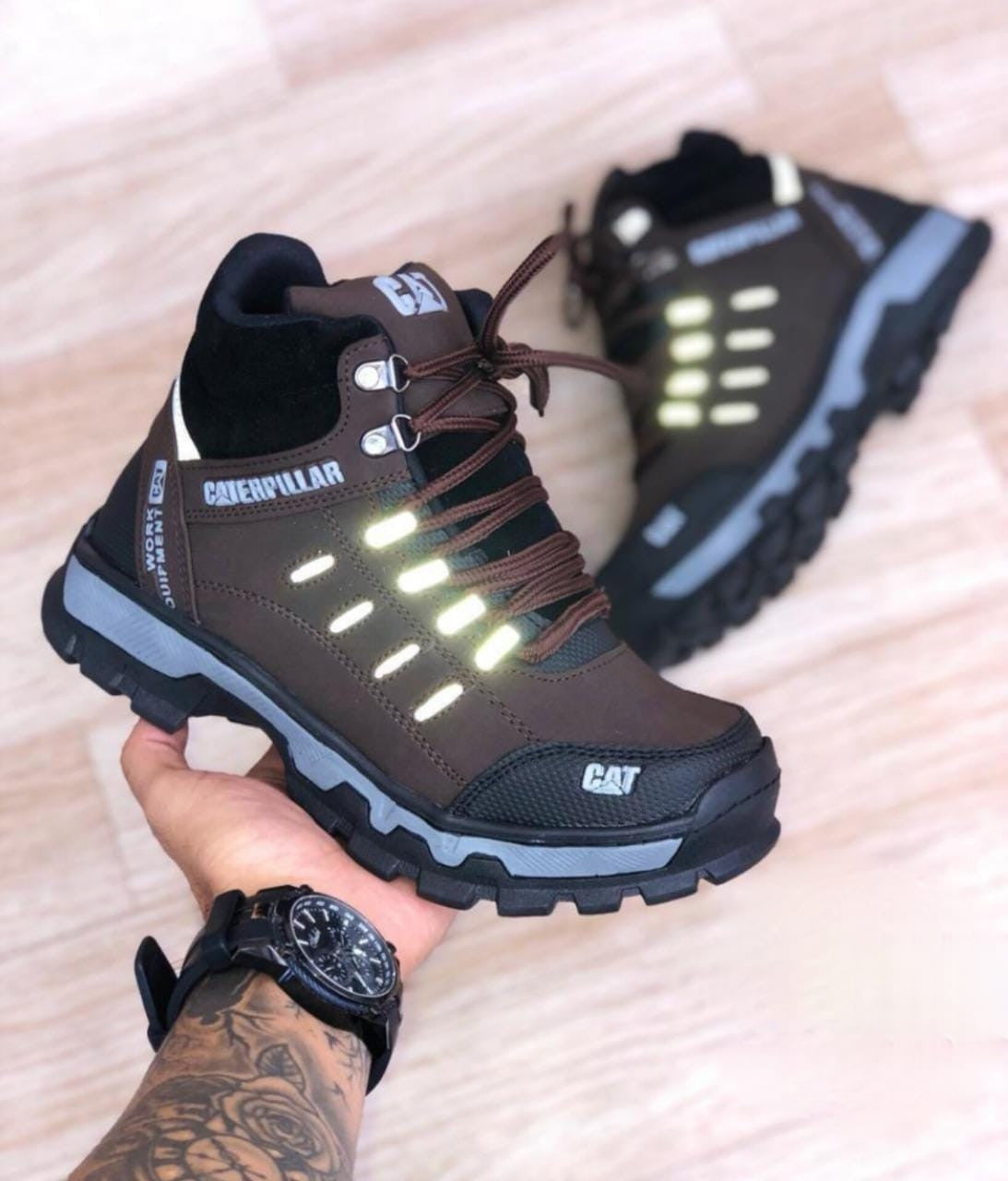 DM Forge Bota Fuerte Alpha Hombre