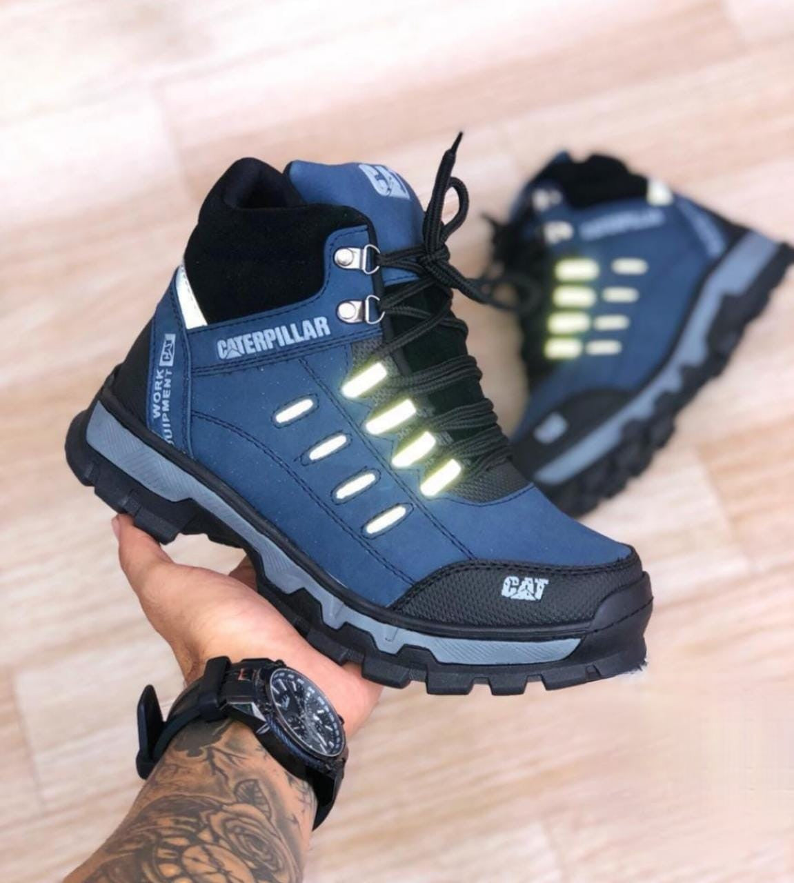 DM Forge Bota Fuerte Alpha Hombre