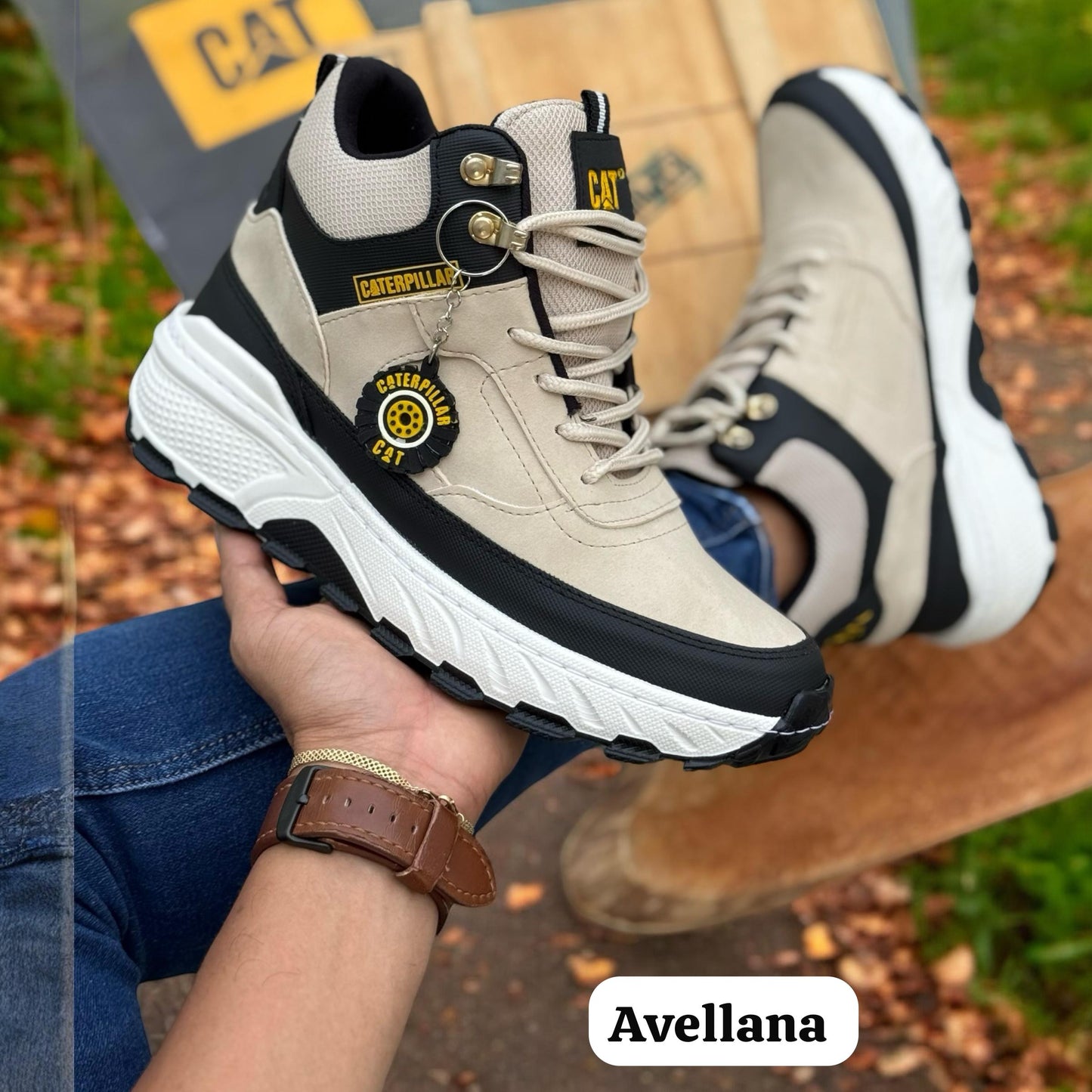 👟✨ Botas Deportivas Avellana